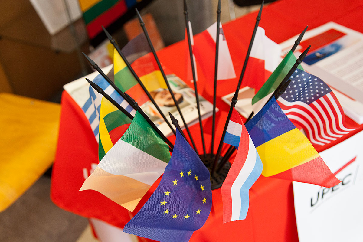 Rencontre et Café des langues : des moments simples pour créer des liens